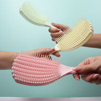 FlexiFlow Detangler - Butter Yellow