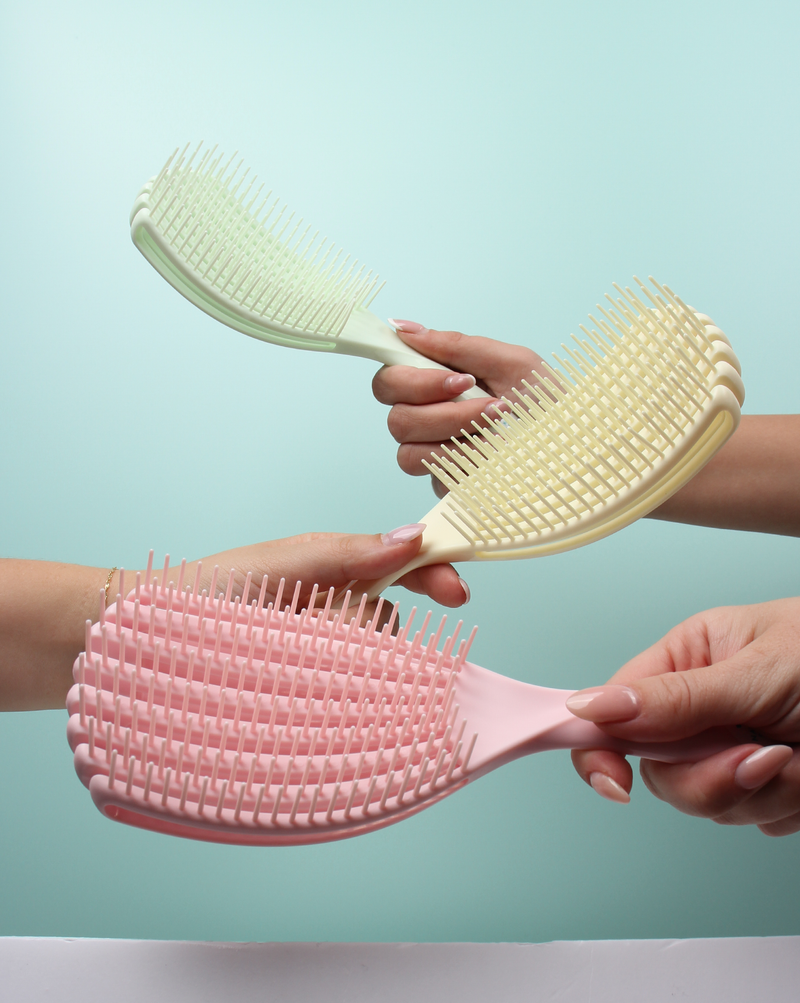 flexiflow detangler - pistachio cream